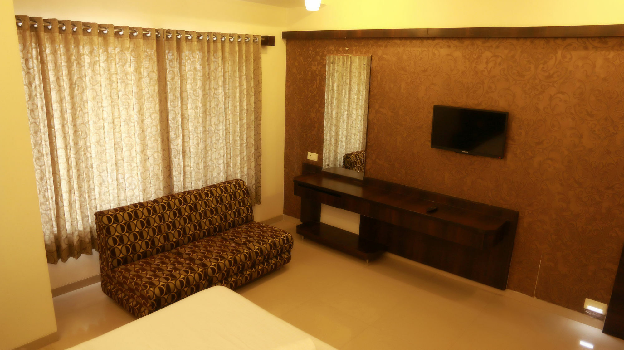 Hotel Sai Ramanand Ширді Екстер'єр фото